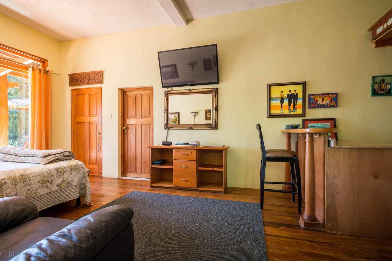 Lake Front Suite Santa Cruz La Laguna Buitenkant foto